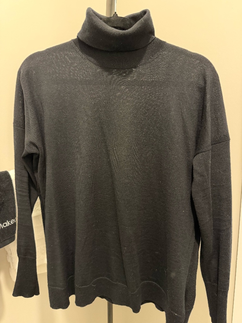 J.Crew Black Merino Wool Turtleneck Sweater Size Small Classic Lightweight